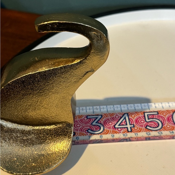 GOLD ELEPHANT wall hook chunky minimalist textured metallic decor Trunk Up - Picture 7 of 7